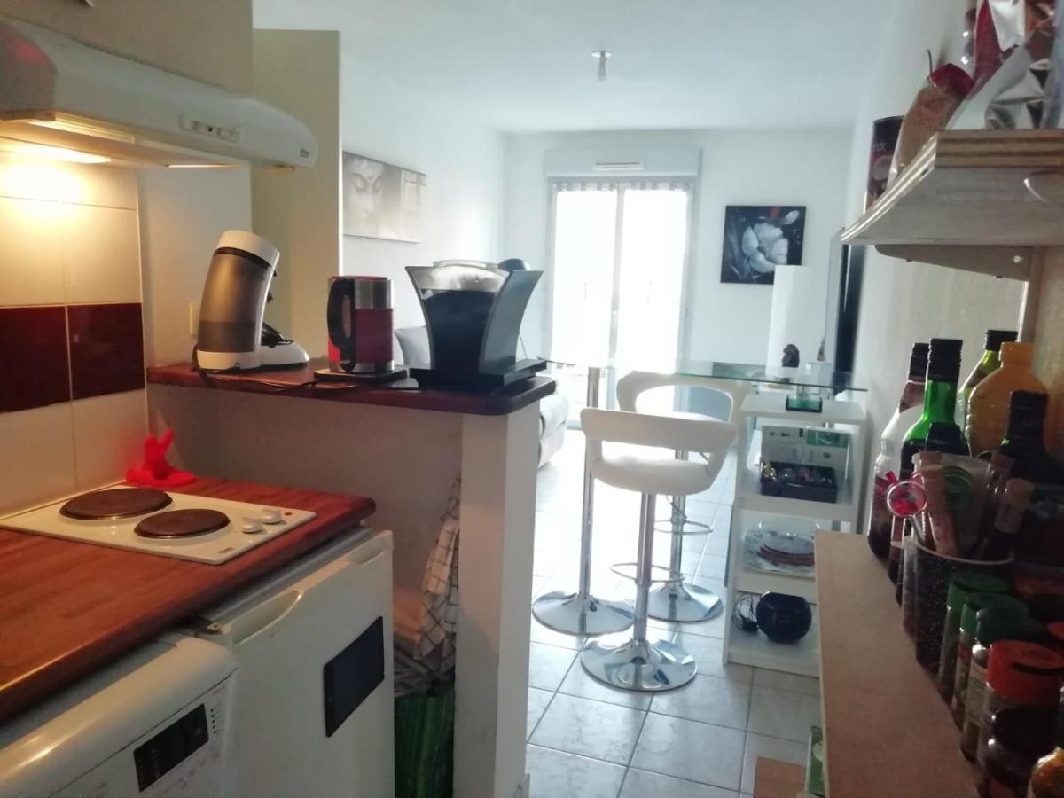 Appartement T2 En Residence Securisee Oloron-Sainte-Marie Buitenkant foto